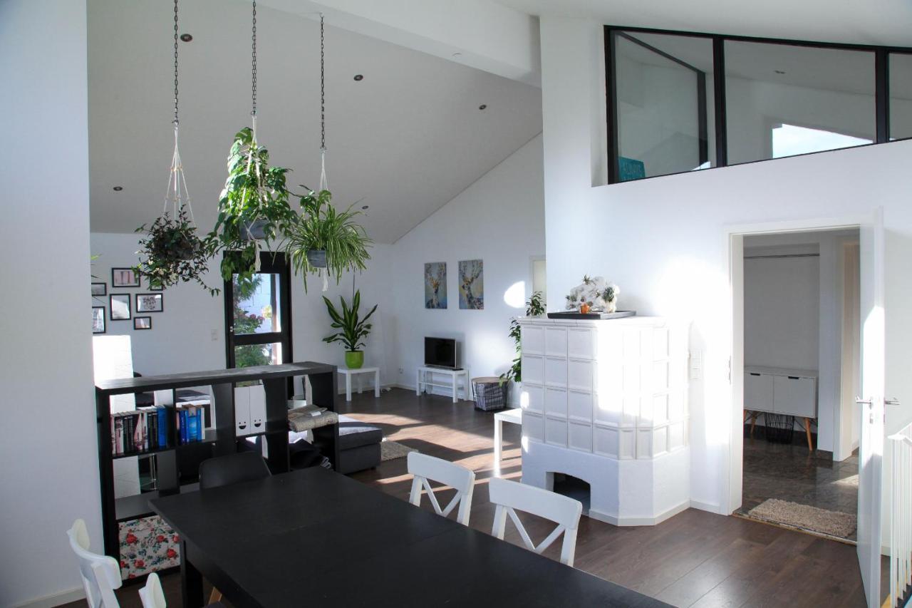 Bezaubernder Bungalow Im Fuenfseenland Naehe S-Bahn Гаутинг Екстериор снимка